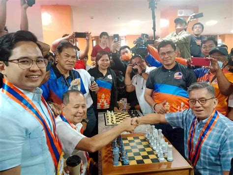 Top PH chessers vie in Oaminal Open tourney .